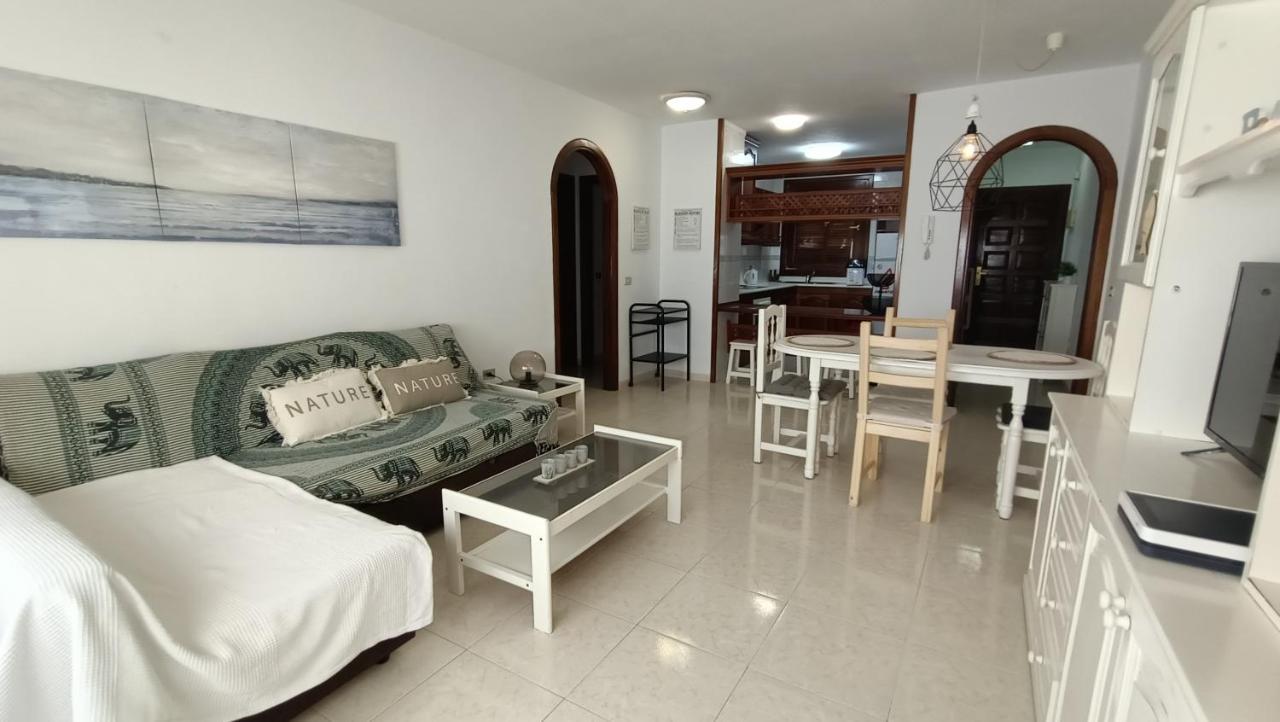 Alquilaencanarias El Medano Junto A La Playa Екстер'єр фото