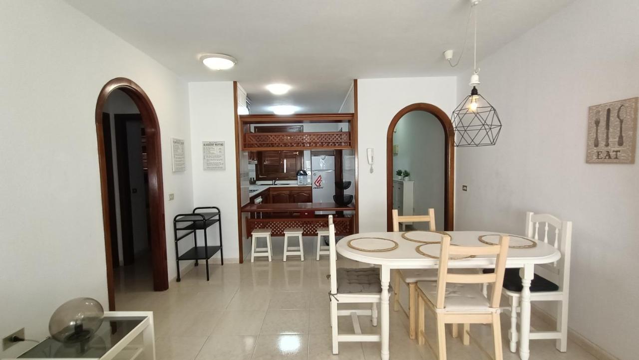 Alquilaencanarias El Medano Junto A La Playa Екстер'єр фото